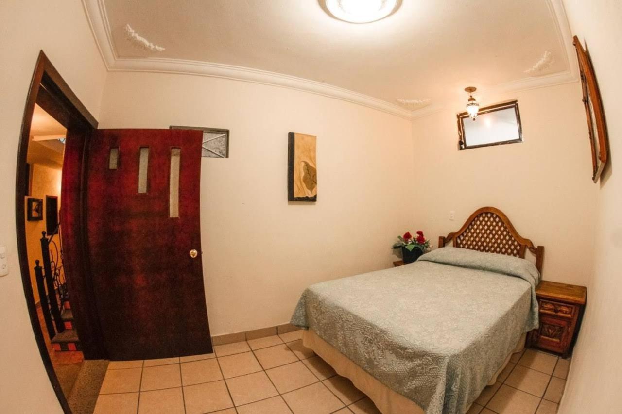 Hotel Posada De La Conspiracion دولوريس إيدالغو الغرفة الصورة
